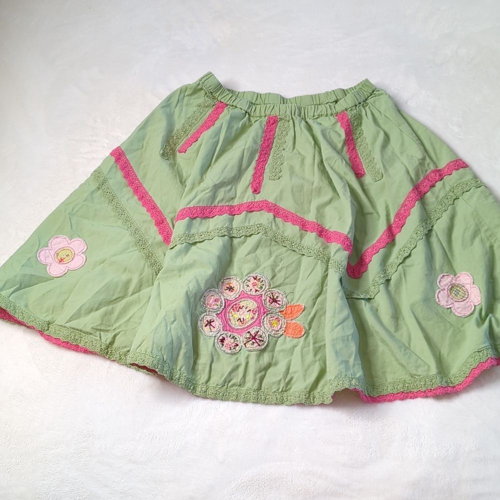 Children's Place 100% cotton girls skirt Size 8